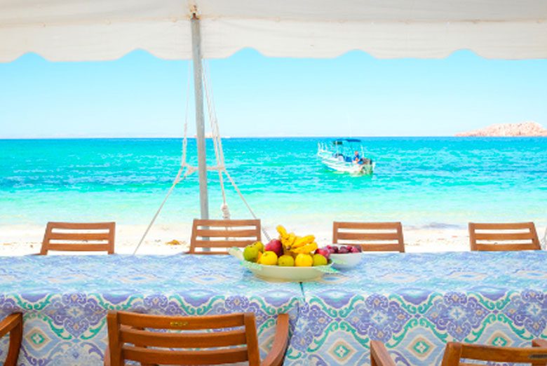 Lunch-Beach
